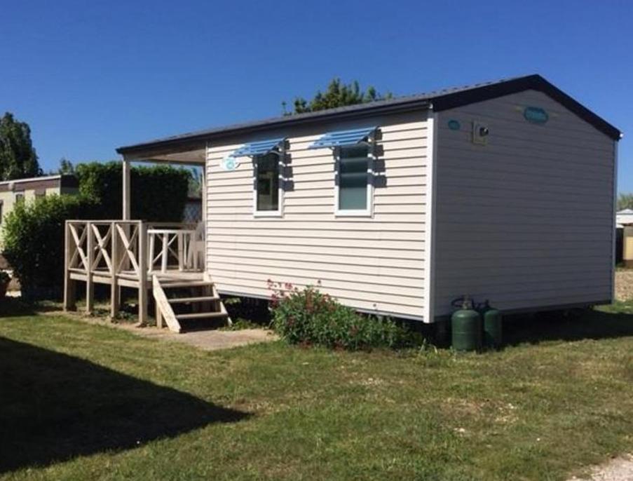 Camping Phare Ouest Saint-Denis-dʼOléron Exteriör bild