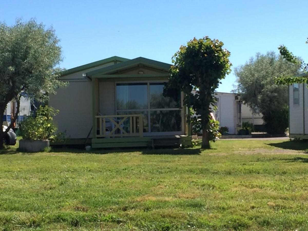 Camping Phare Ouest Saint-Denis-dʼOléron Exteriör bild